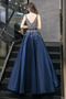 Robe de bal Luxueux Col en V Foncé À la masse Col en V Automne - Page 10