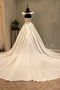 Robe de mariée Manche Courte Satin Trou De Serrure Col Bateau - Page 3
