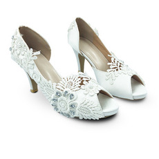 Satin grande taille chaussures de mariage dentelle fleur talons hauts chaussures de mariage chaussures de demoiselle d'honneur