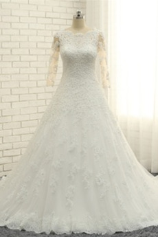 Robe de mariée Tulle Fermeture éclair Tribunal train Couvert de Dentelle