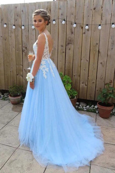 Robe de bal Tulle Fermeture éclair Sans Manches Ballon Traîne Courte