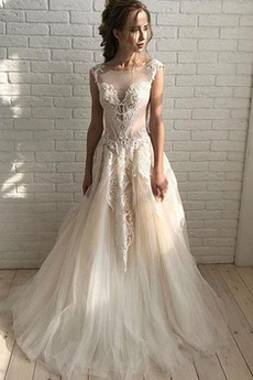 Robe de mariée Décalcomanie Dentelle Longue Epurée Couvert de Dentelle