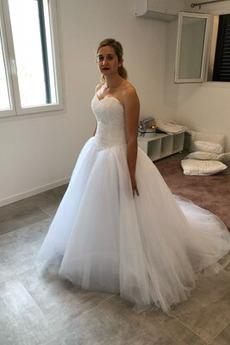 Robe de mariée Triangle Inversé Sans Manches Salle des fêtes