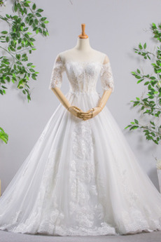 Robe de mariée Triangle Inversé A-ligne Rosée épaule Eglise Traîne Longue