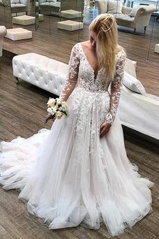 Robe de mariée Rivage Col en V Naturel taille Couvert de Tulle