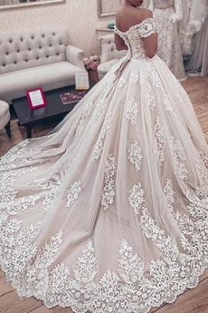 Robe de mariée Manche Courte Couvert de Dentelle Naturel taille