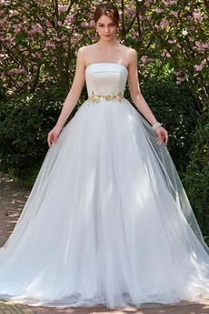 Robe de mariage Elégant De plein air Haut Bas Sans bretelles