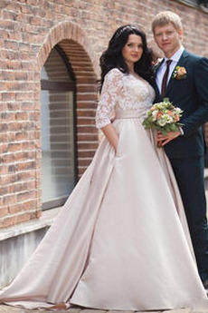 Robe de mariage 3/4 Manche Manche Aérienne Attache Couvert de Dentelle