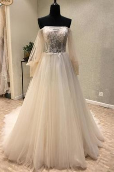 Robe de mariée A-ligne Couvert de Dentelle Manche Longue Manche Aérienne