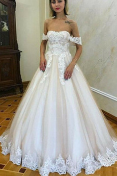 Robe de mariée Romantique Dentelle Mancheron Rosée épaule Automne