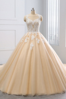 Robe de mariée Col Bateau Printemps Sommaire Couvert de Dentelle