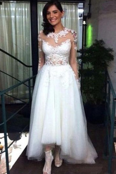 Robe de mariée Asymétrique Gazer De plein air Mode Couvert de Dentelle