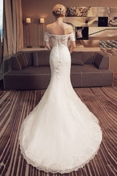 Robe de mariée Manche Courte Traîne Courte Couvert de Dentelle