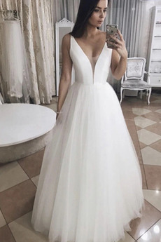 Robe de mariée Tulle a ligne Train de petit Rivage Sans Manches