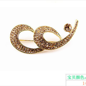 Mode vente chaude décoration alliage feuille d'arbre broche de placage - Page 1