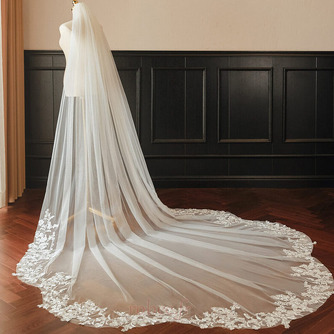 Voile ivoire blanc, voile traînant chapelle, voile de dentelle - Page 1