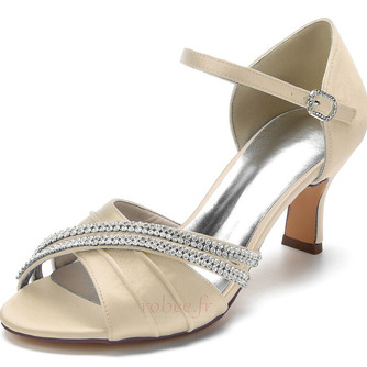 Chaussures de mariage papillon en satin côté talons aiguilles creux talons aiguilles vertes - Page 4
