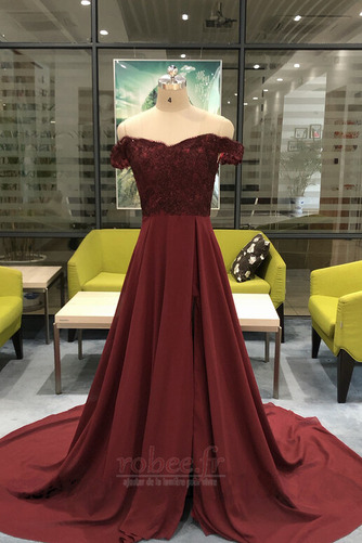 Robe de soirée A-ligne Ouverture Frontale Couvert de Dentelle - Page 4