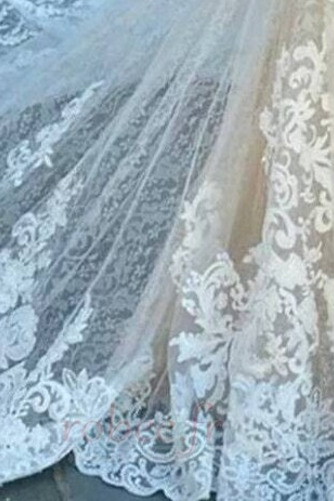 Robe de mariage Eglise Longue Près du corps Couvert de Dentelle - Page 3