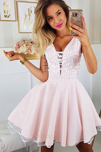 Robe de cocktail Col en V Couvert de Dentelle A-ligne Sans Manches - Page 3