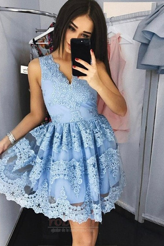 Robe de cocktail Fermeture à glissière Festin Couvert de Dentelle - Page 3