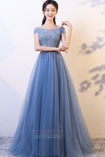 Robe de soirée Lacez vers le haut Printemps A-ligne Montrer Couvert de Dentelle - Page 1