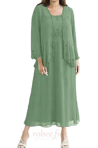 Robe mères Un Costume Hiver Trois pièces Mariage Naturel taille - Page 1