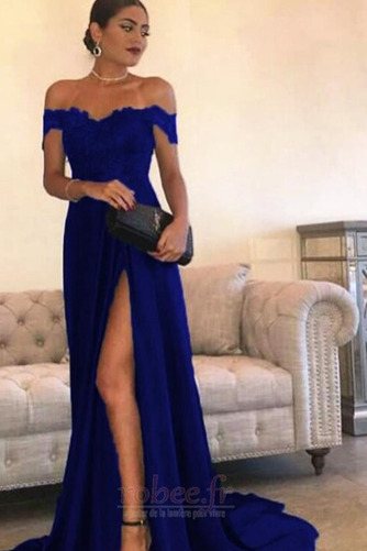 Robe de soirée A-ligne Ouverture Frontale Couvert de Dentelle - Page 6