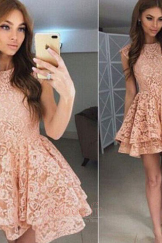 Robe de cocktail Naturel taille Médium Petit collier circulaire - Page 2