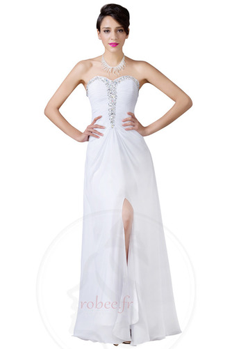 Robe de bal A-ligne Mariage Traîne Courte Col en Cœur Perler - Page 1