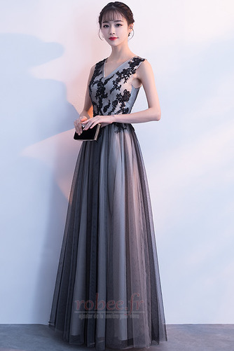 Robe de bal A-ligne Dentelle Montrer Couvert de Dentelle Naturel taille - Page 1