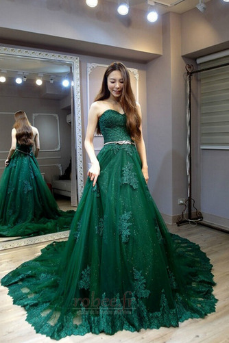 Robe de bal A-ligne Epurée Traîne Mi-longue Triangle Inversé - Page 1