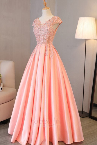 Robe de bal Laçage Satin Hiver A-ligne Manche Courte Formelle - Page 2