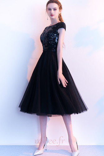 Robe de bal Naturel taille A-ligne Longueur de genou Moderne - Page 1