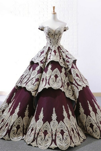 Robe de mariée Manche Courte Laçage Rosée épaule Ancien Poire - Page 1