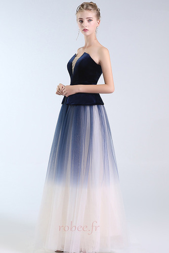 Robe de bal Laçage Sans Manches Velours Col en V Foncé Dent de scie - Page 4