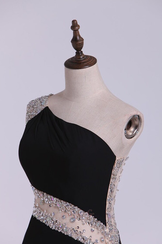 Robe de cocktail Une épaule Sans Manches Près du corps Perlé - Page 9