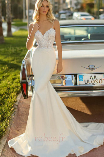 Robe de mariée Dos nu Moderne Satin Naturel taille Bretelles Spaghetti - Page 1