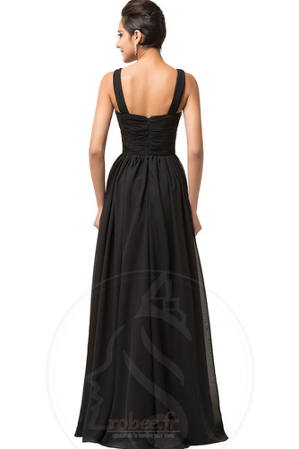 Robe de soirée Dos nu Manquant A-ligne Montrer Perle Train de balayage - Page 2