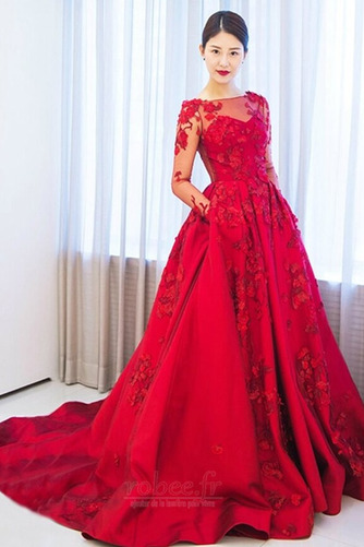 Robe de soirée Cérémonial Satin Fermeture éclair Traîne Moyenne - Page 1