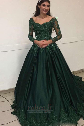 Robe de soirée Hiver Fourreau Avec Bijoux Dentelle Naturel taille - Page 1