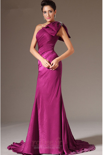 Robe de soirée Traîne Courte Mince Maigre Naturel taille Milieu - Page 1