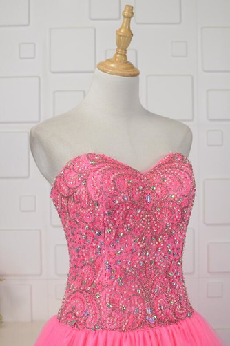 Robe de bal col coeur aligne Ancien Naturel taille Corsage Avec Bijoux - Page 4