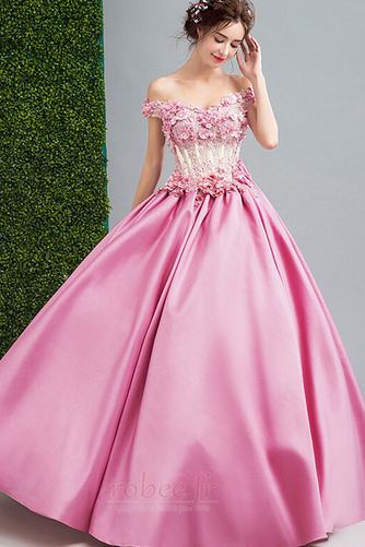 Robe de bal Tulle A-ligne Hiver Triangle Inversé Manche Courte - Page 2