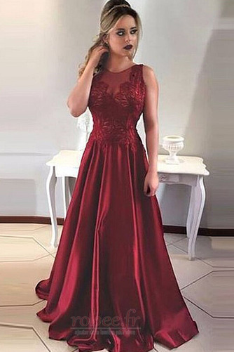 Robe de soirée Soie A-ligne Petit collier circulaire Couvert de Dentelle - Page 1