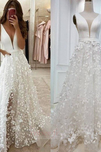 Robe de mariée Dentelle Train de balayage Col en V Foncé Fourchure Frontale - Page 2