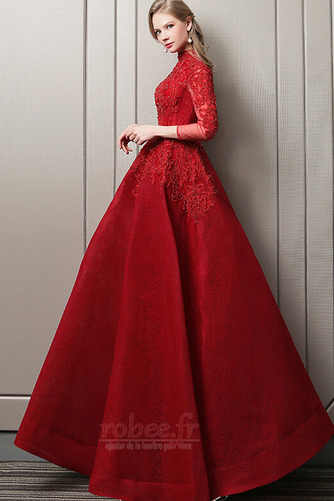 Robe de bal Manche Aérienne Fourreau Avec Bijoux Col haut Norme - Page 3