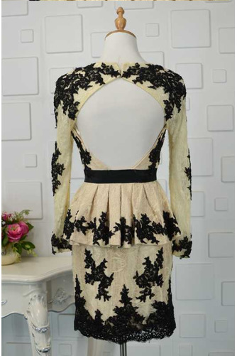 Robe mères Manche Longue Trou De Serrure Couvert de Dentelle - Page 3