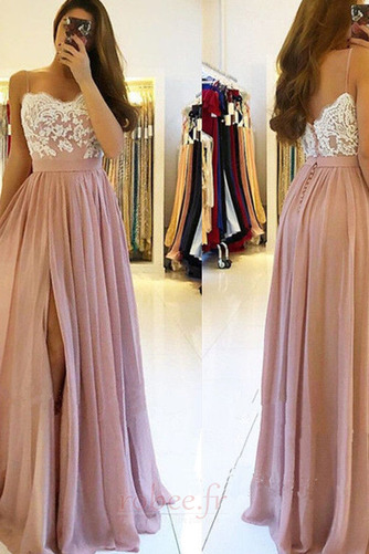 Robe de bal Vente Été À la masse Couvert de Dentelle Norme Bretelles Spaghetti - Page 1