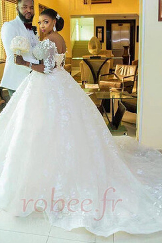 Robe de mariée Vente Cathédrale Perlé Manche Demi Laçage Naturel taille - Page 2
